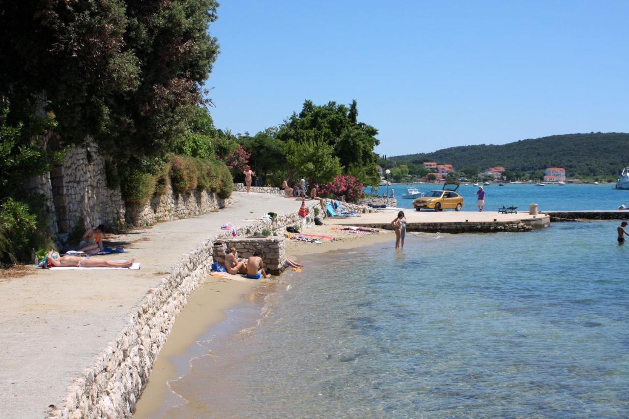 Apartments By The Sea Kampor, Rab - 5037 外观 照片