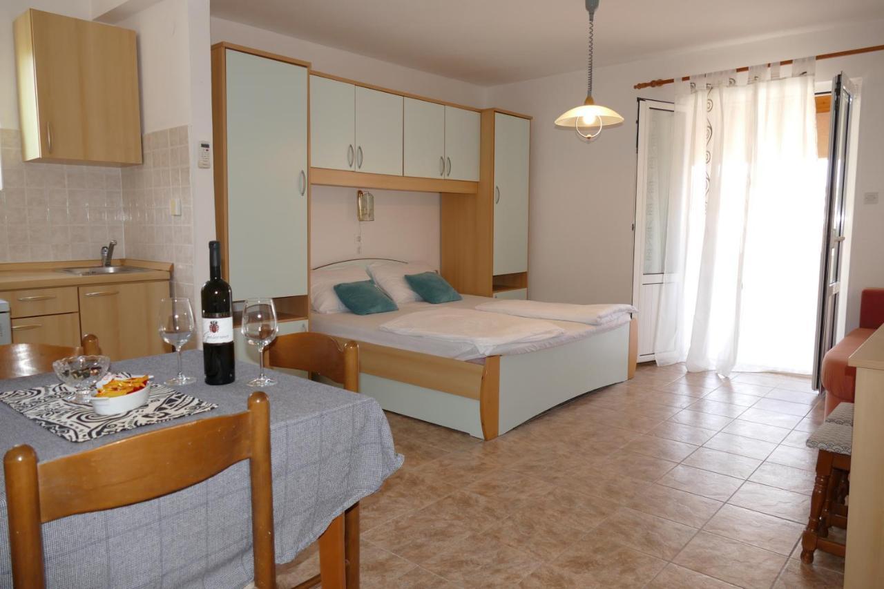 Apartments By The Sea Kampor, Rab - 5037 外观 照片